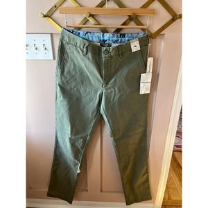 NWT Tommy Bahama Men's Flat Front Pants **Size 30x32**